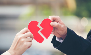 悉尼华人离婚，财产怎么分？国内法院管不管？