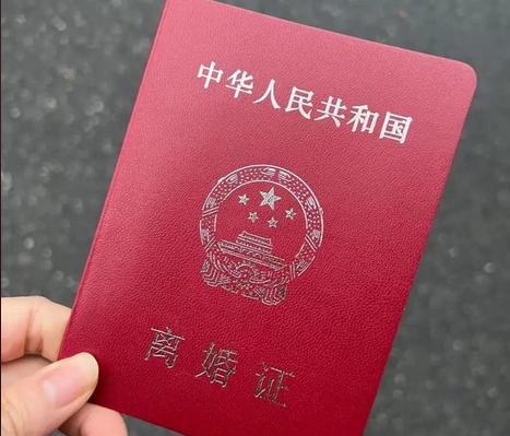 人在国外怎么在国内起诉离婚,委托涉外离婚律师